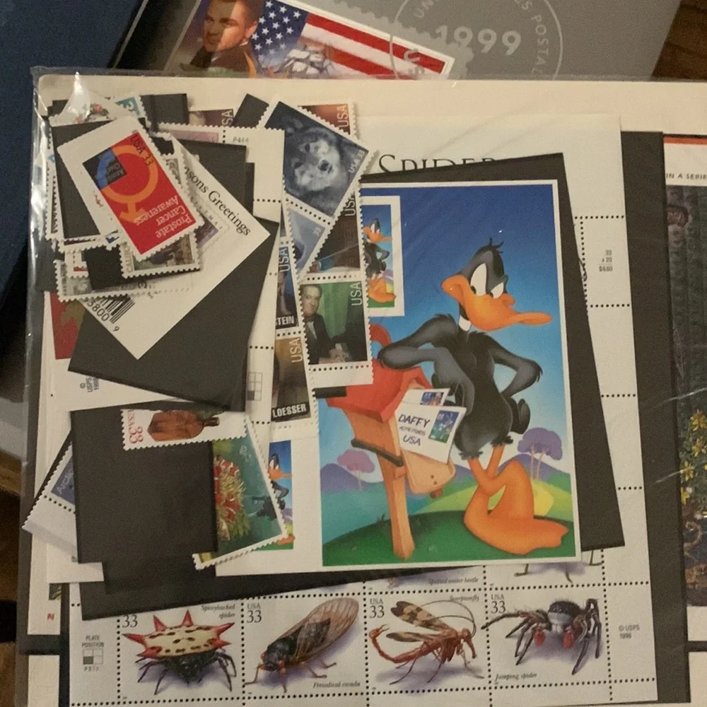 1999 commemorative stamp yearbook “mint condition” - Picture 3 of 4